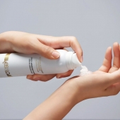 Массажная пена Fizzy Massage Foam - 150 мл. - YESforLOV - купить с доставкой в Севастополе
