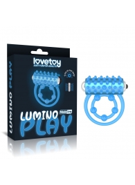 Голубое, светящееся в темноте виброкольцо Lumino Play Vibrating Penis Ring - Lovetoy - в Севастополе купить с доставкой