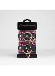 Черные кожаные наручники с розовой строчкой - Crazy Handmade - купить с доставкой в Севастополе